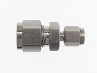 Brennan 5/16 x 5/16 Inch (in) Instrumentation End Style Straight Adapter (02914232)